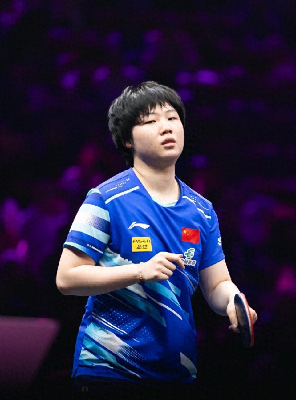 莱万多夫斯基新星晋级下一阶段表现突出，C9前途光明！-爱游戏体育