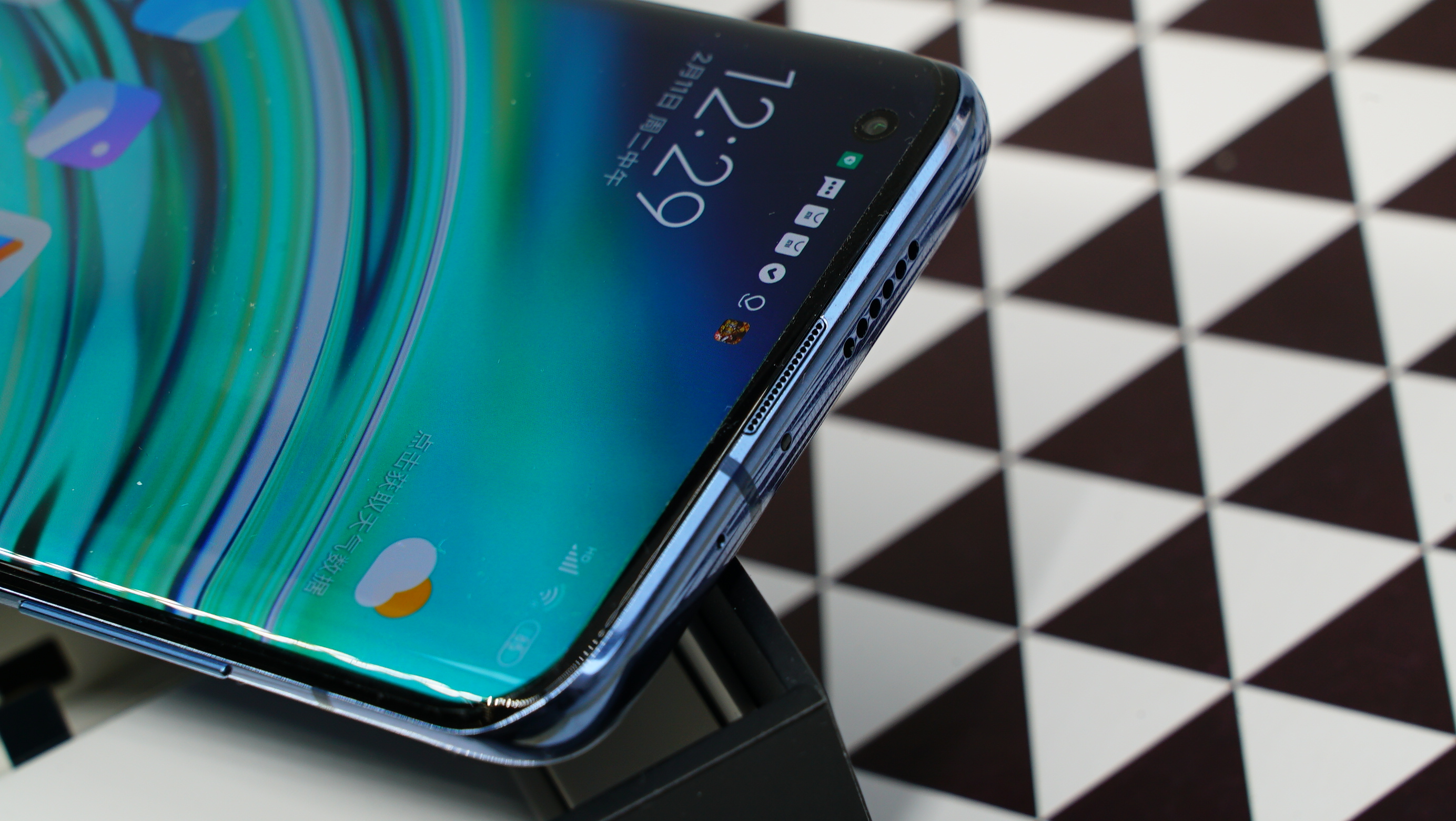 包含Karsa连续十场比赛得分超过夺冠，C9不断突破！的词条-爱游戏官方入口